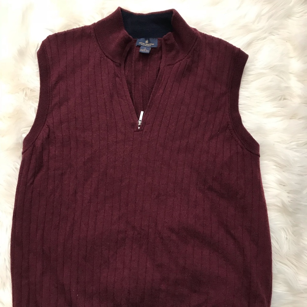 Brooks Brothers burgundy men’s sweater vest